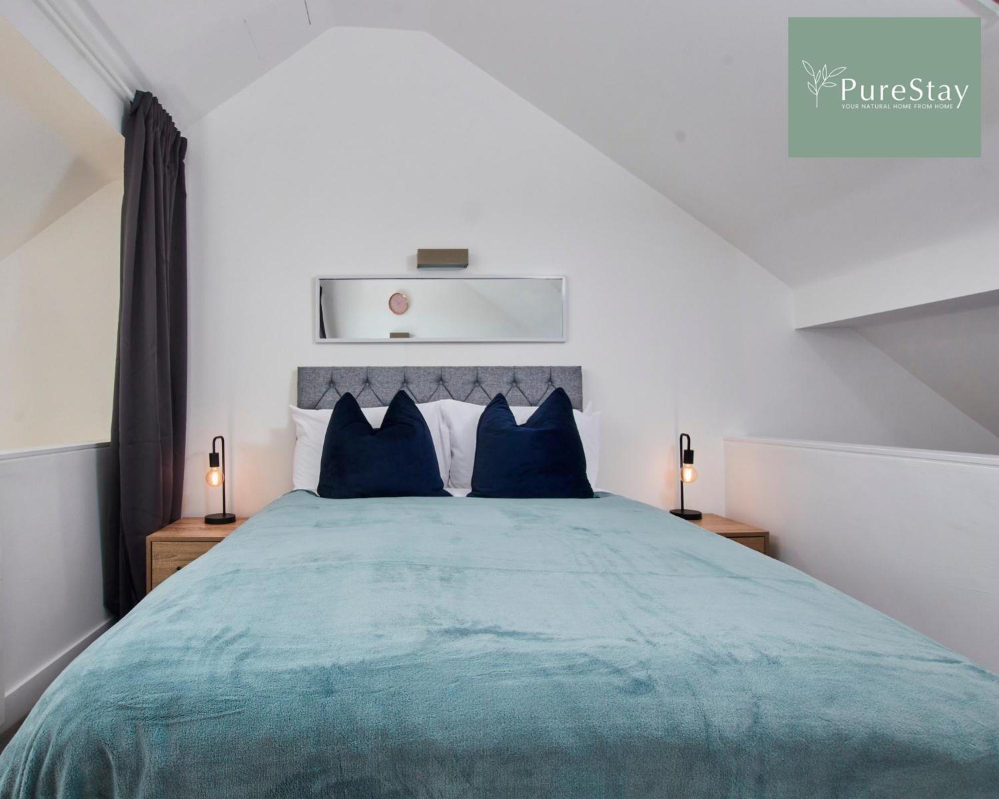 Beautiful Four Bed House By Purestay Short Lets & Serviced Accommodation Coventry With Parking ภายนอก รูปภาพ