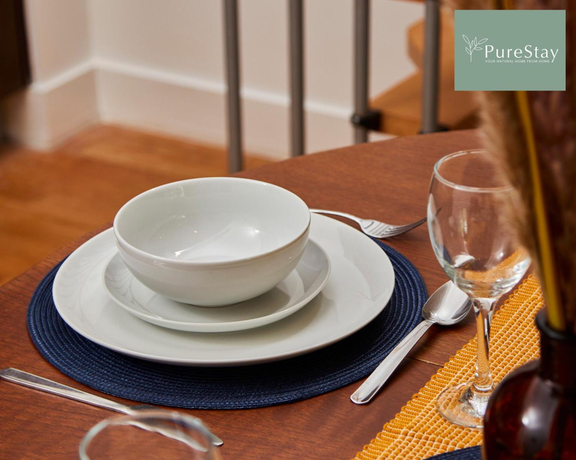 Beautiful Four Bed House By Purestay Short Lets & Serviced Accommodation Coventry With Parking ภายนอก รูปภาพ
